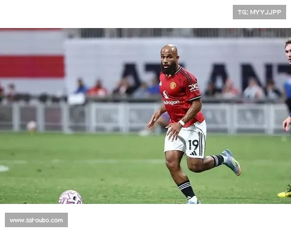 布莱恩，我们为你骄傲：曼联官方慰问姆伯莫